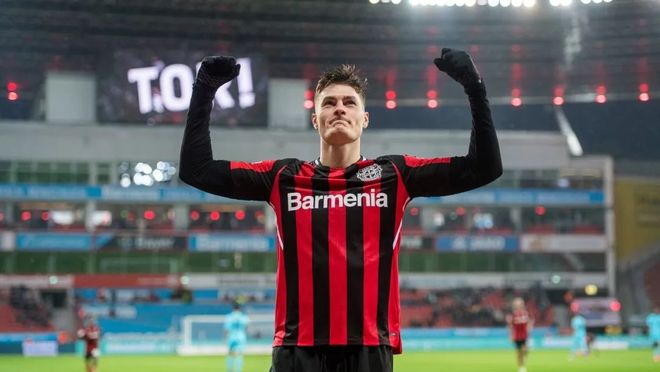 的决策充满 的决策充满