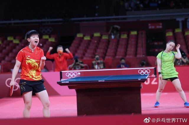 日本女排的 日本女排的